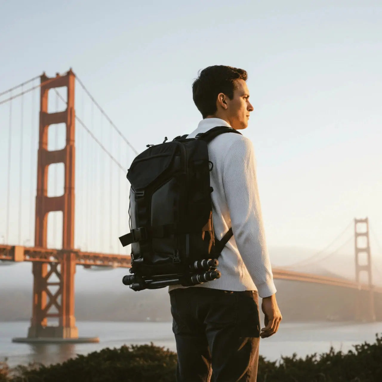 Vanta 22 professional backpack — recycled Robic nylon exterior, ergonomic straps, ventilated back panel