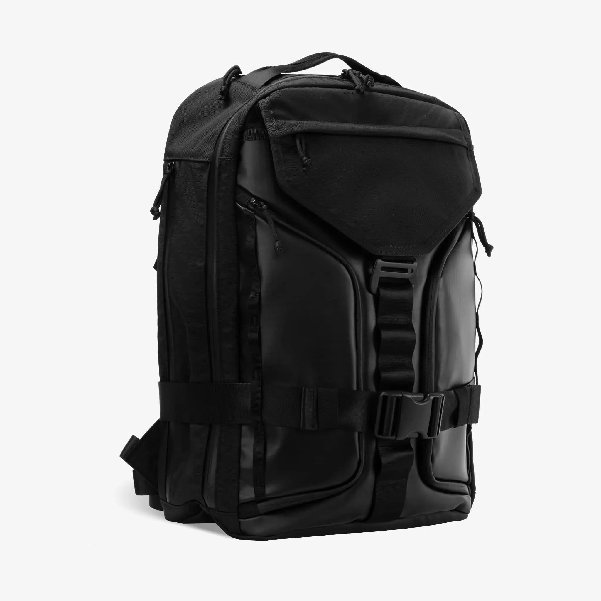 Nectrum vanta 22 right profile: stealth bottle pocket, 10mm MOLLE webbing, and recycled nylon fabric